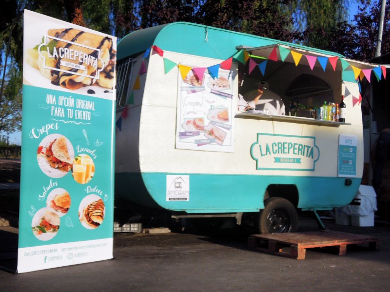 Cartelería y ploteo para Food Truck