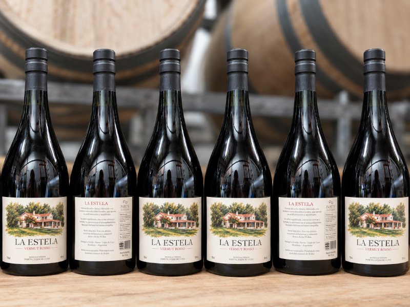 Impresión de etiquetas para vermut